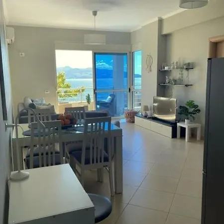 Blue Lagoon Sea View 公寓 Sarandë