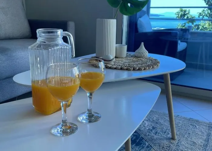 Blue Lagoon Sea View Apartmán Sarandë