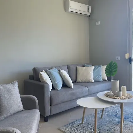 Blue Lagoon Sea View Apartment