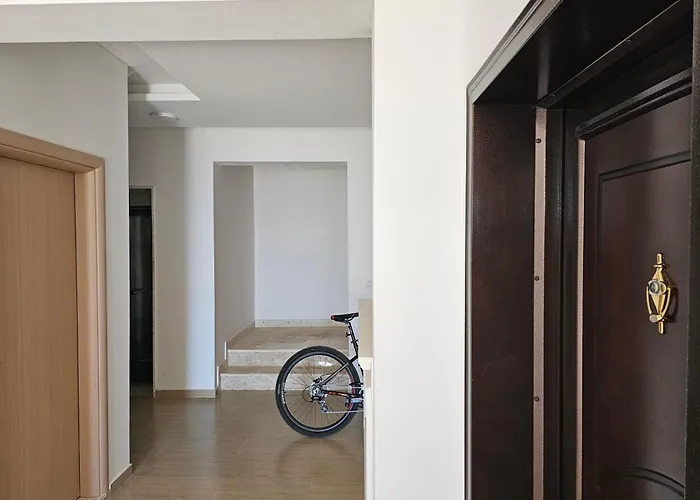 Blue Lagoon Sea View Apartment *